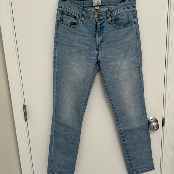 j crew “slim broken in boyfriend” Jean - Picture 1 of 3